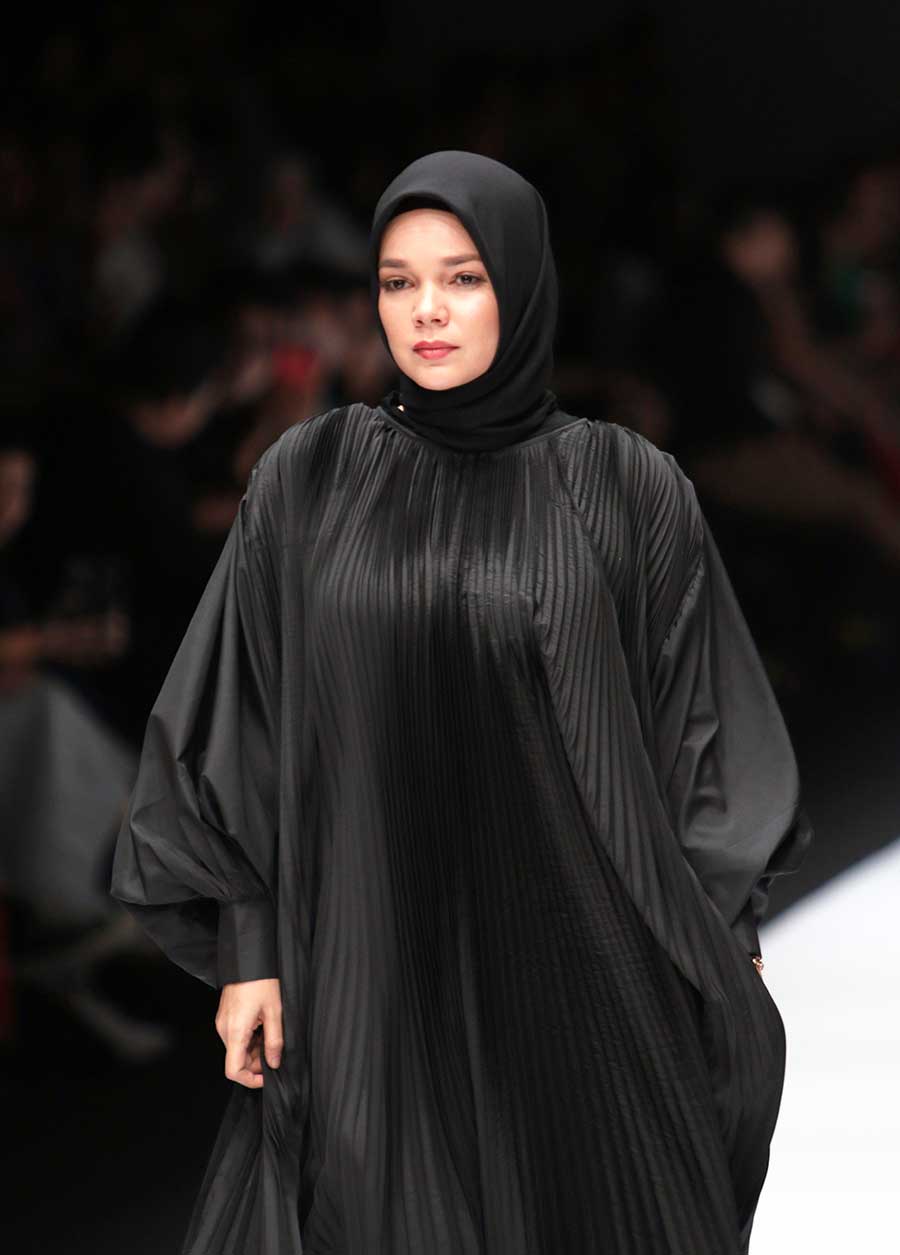 RIA MIRANDA TRUNK SHOW