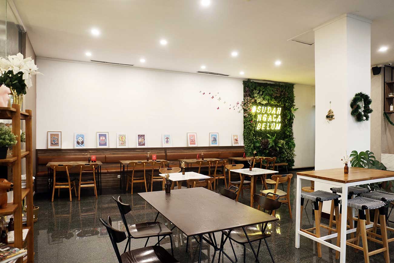 Kaca Coffee & Eatery