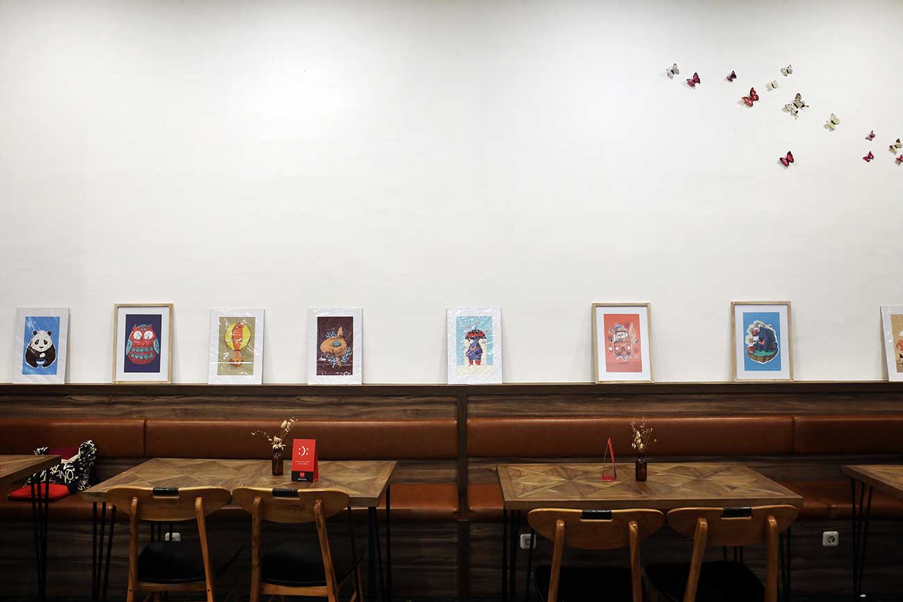 Kaca Coffee & Eatery