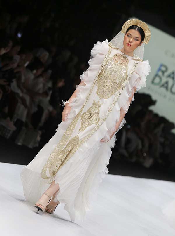 CRYSTALLURE | JAKARTA FASHION WEEK